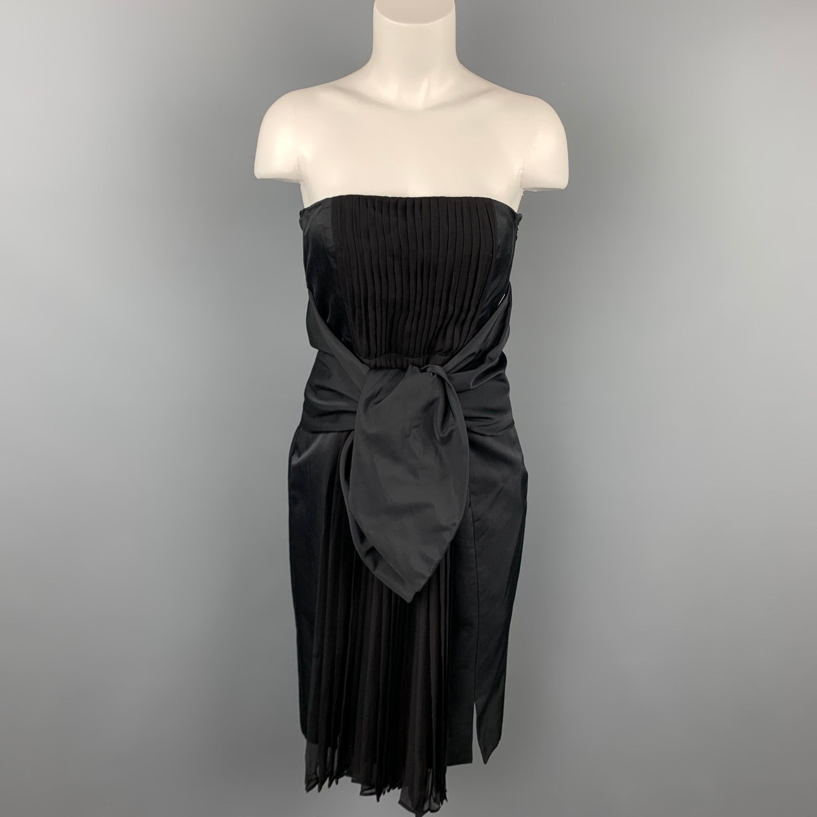 Giambattista Valli 6 Black Pleated Cotton / Silk Wide Waist Tie Cocktail Dress